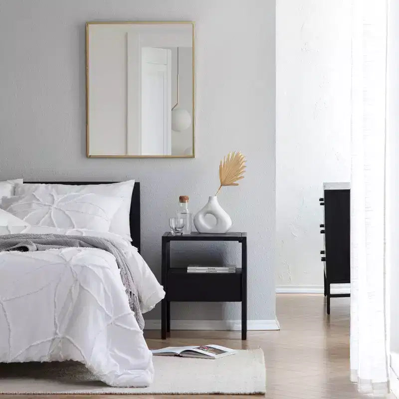 Brewster Laia Gold Rectangular Mirror: Modern Style, 29"x23" Mirror , No Assembly, Wall Mount Decorative Mirror