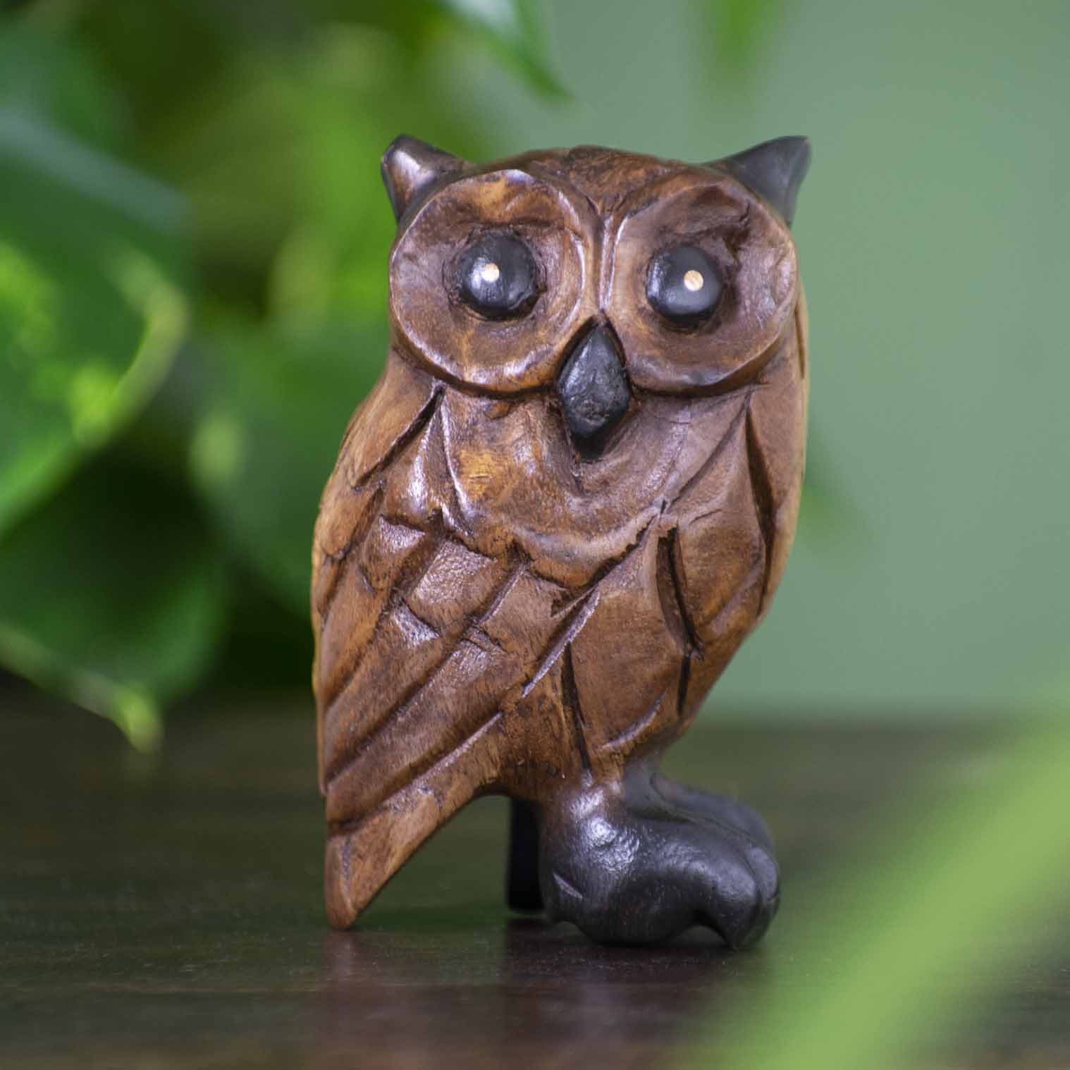 Medium Carved Rain Tree Owl