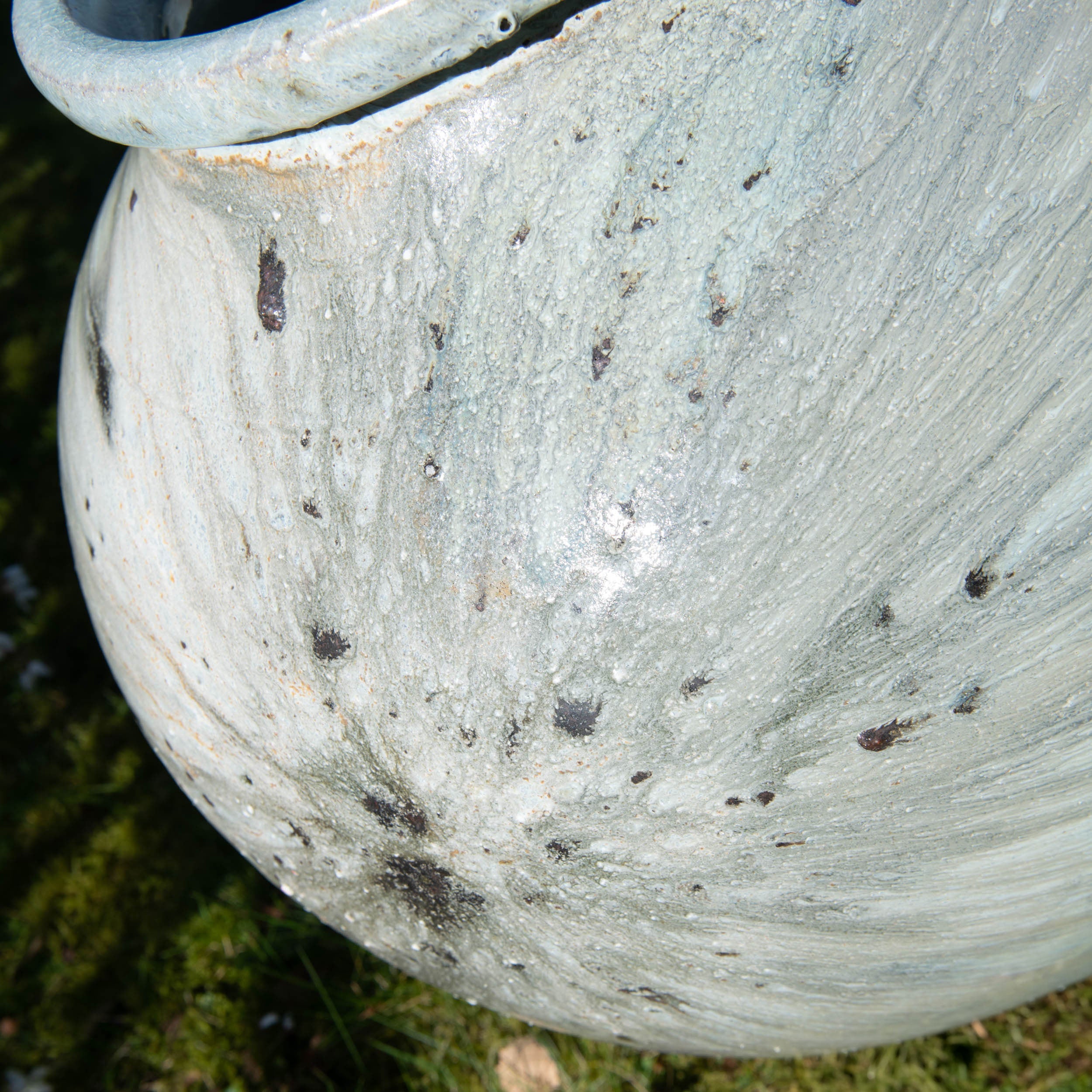 Celadon Ash Scallop Shell Large Jar