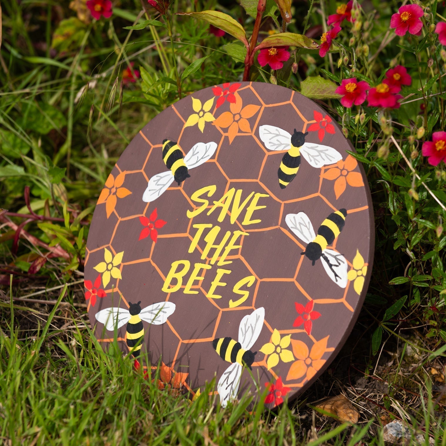 Save the Bees Round Wood Plaque