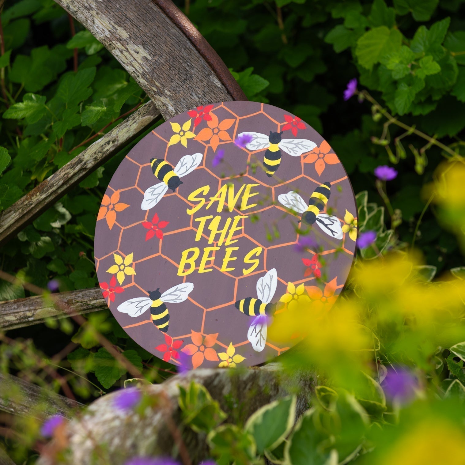 Save the Bees Round Wood Plaque
