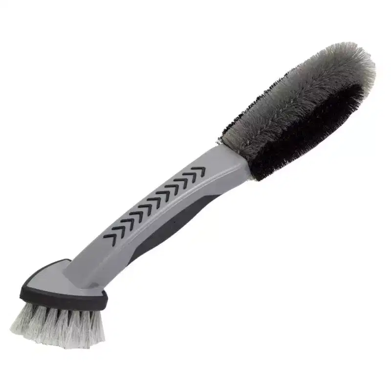 Produits pour le nettoyage des pneus