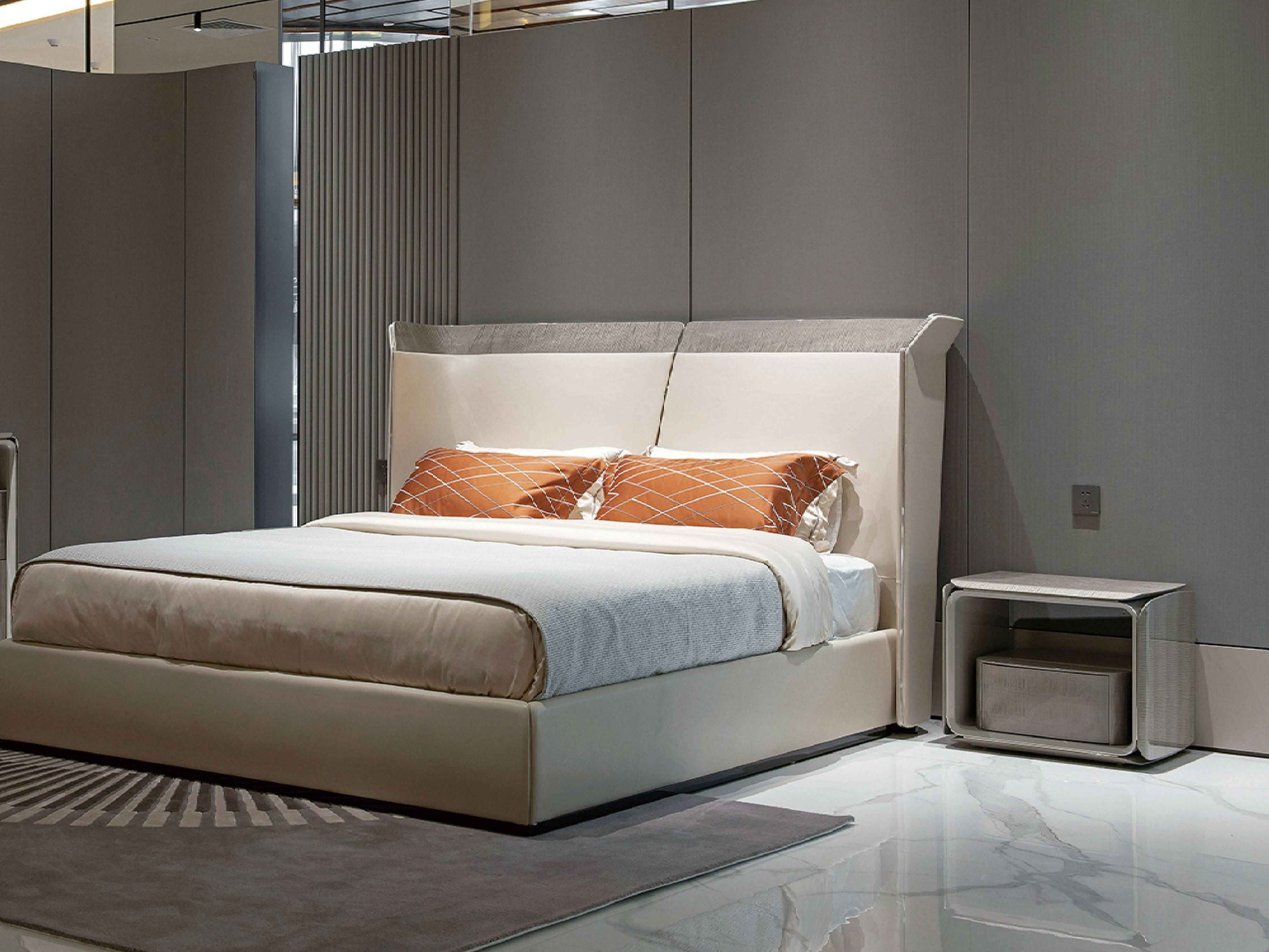Luxury Bedroom Nightstands: Bentley Style Havergate Bedside Table W015B11 for Your Sleep Space