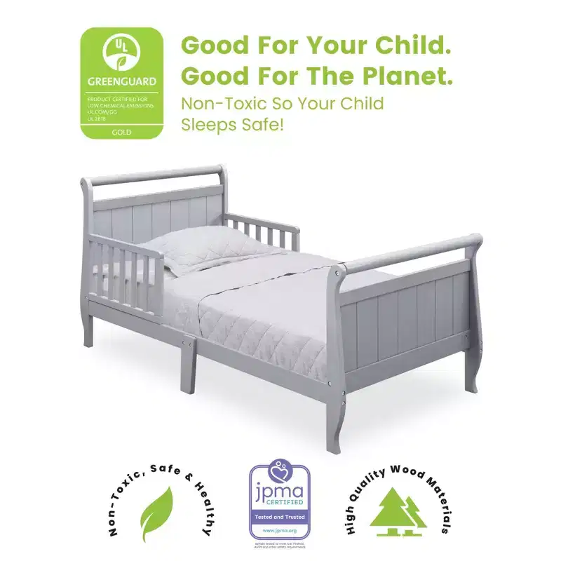 Delta Children Chestopher Toddler Bed with Bedrails