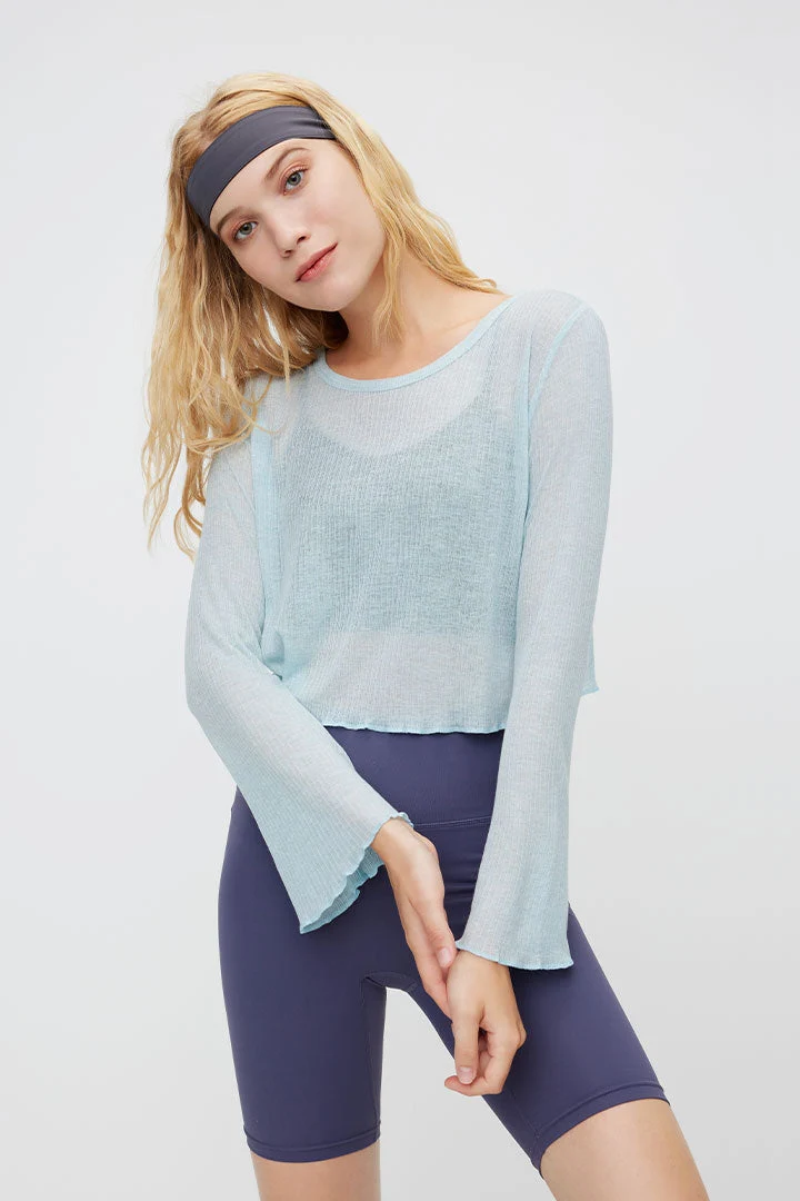 T-shirts & tops