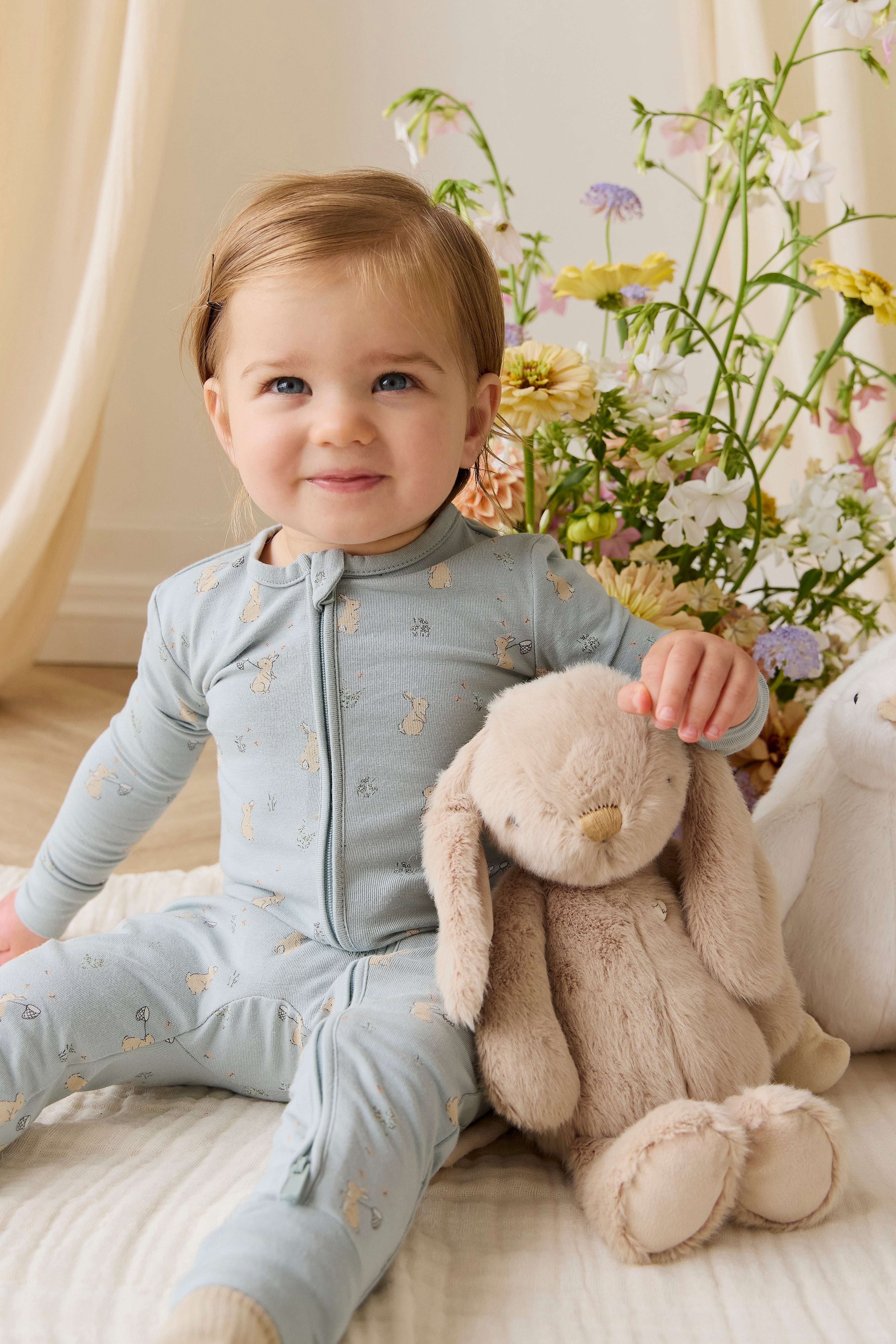 Whimsical Blue Bunny Garden Print Organic Cotton-Elastane Onepiece with Full-Length Front Zip for Baby Daily Wear (0�C3Y)
