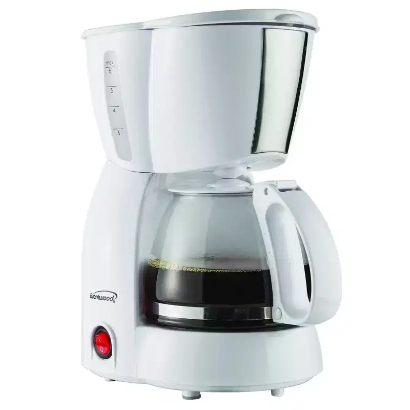 Brentwood 4 Cup Countertop Coffee Maker in White