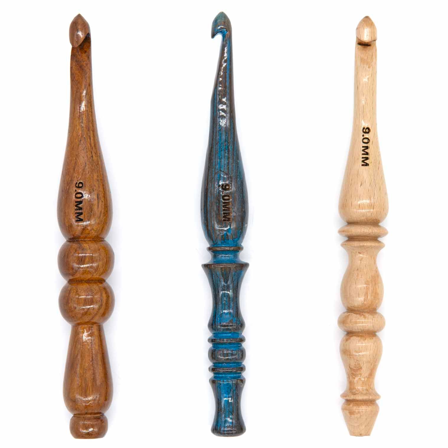 Wooden Crochet Hook 9mm, Carved Handle